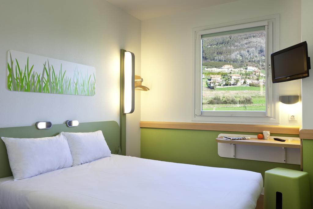 Ibis Budget Madrid Alcala De Henares La Dehesa Ngoại thất bức ảnh