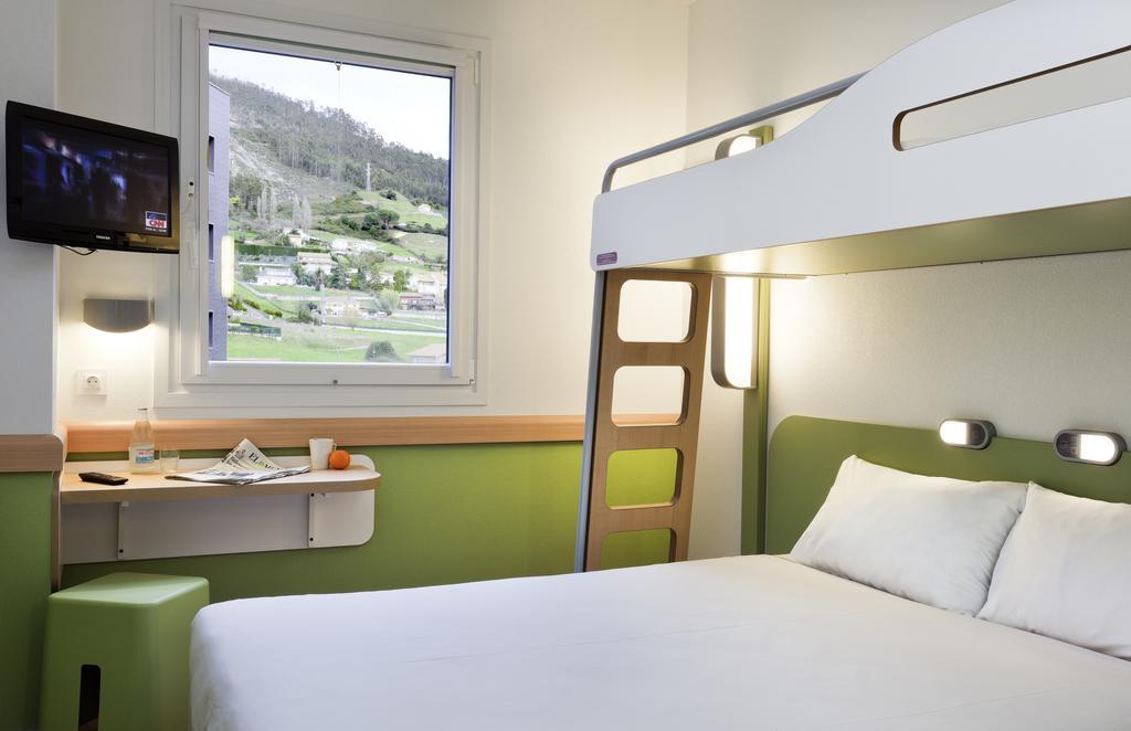 Ibis Budget Madrid Alcala De Henares La Dehesa Ngoại thất bức ảnh