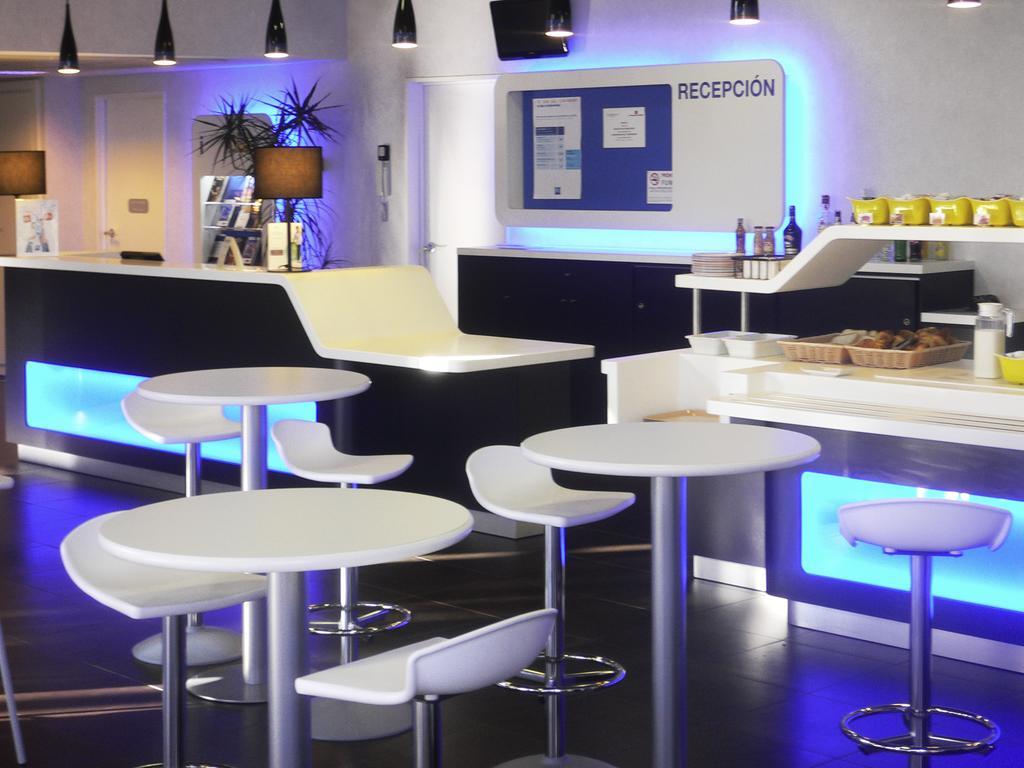 Ibis Budget Madrid Alcala De Henares La Dehesa Ngoại thất bức ảnh